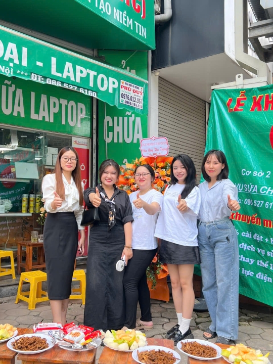 Tư vấn chọn máy theo nhu cầu – Giải pháp công nghệ cá nhân hóa Không phải ai cũng rành công nghệ, nhưng ai cũng cần thiết bị phù hợp. Minh Thành hiểu điều đó và sẵn sàng tư vấn miễn phí cho bạn lựa chọn máy tính, điện thoại phù hợp theo ngân sách, nhu cầu