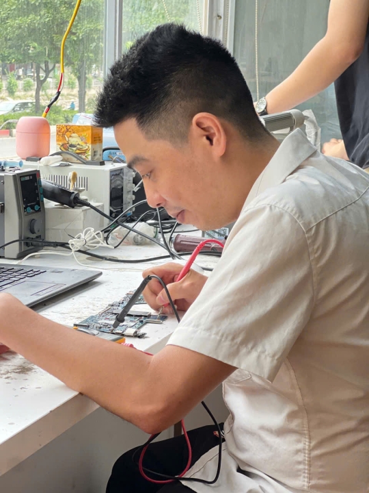 Mua bán máy tính – Thiết bị chính hãng, giải pháp tối ưu Bạn đang tìm một chiếc máy tính phù hợp cho học tập, làm việc hay chơi game?